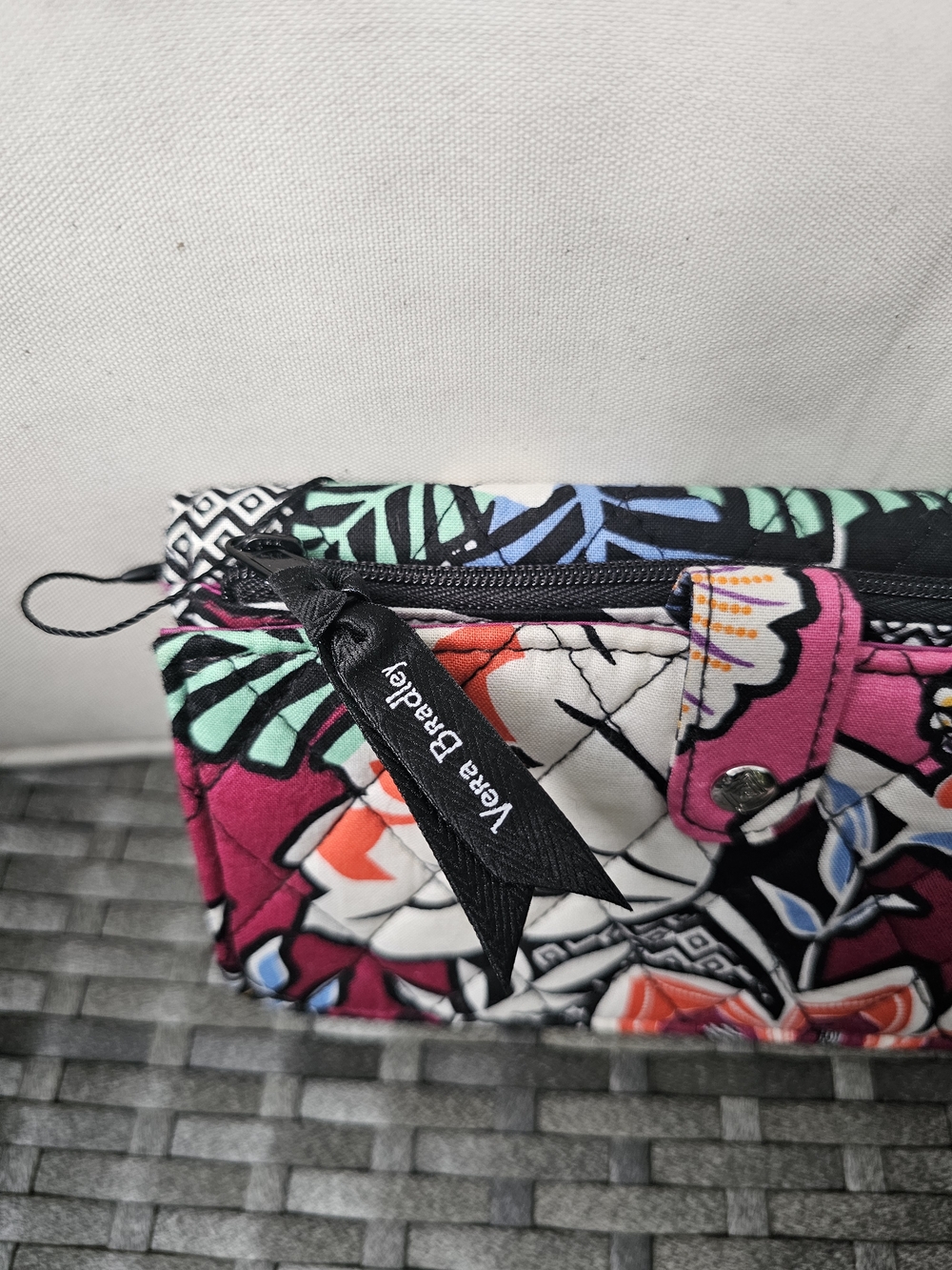 🚨SALE🚨🆕️Vera Bradley Kauai Floral RFID Smartphone Wristlet w/ ID Holder - Picture 6 of 9